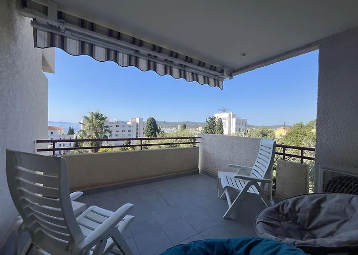 T3 Climatise Avec Vue Sur Et Acces Piscine - Fr-1-308-205 公寓