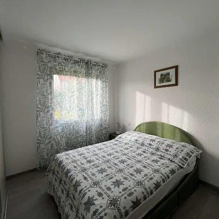 T3 Climatisé Avec Vue Sur Et Accès Piscine - Fr-1-308-205 *